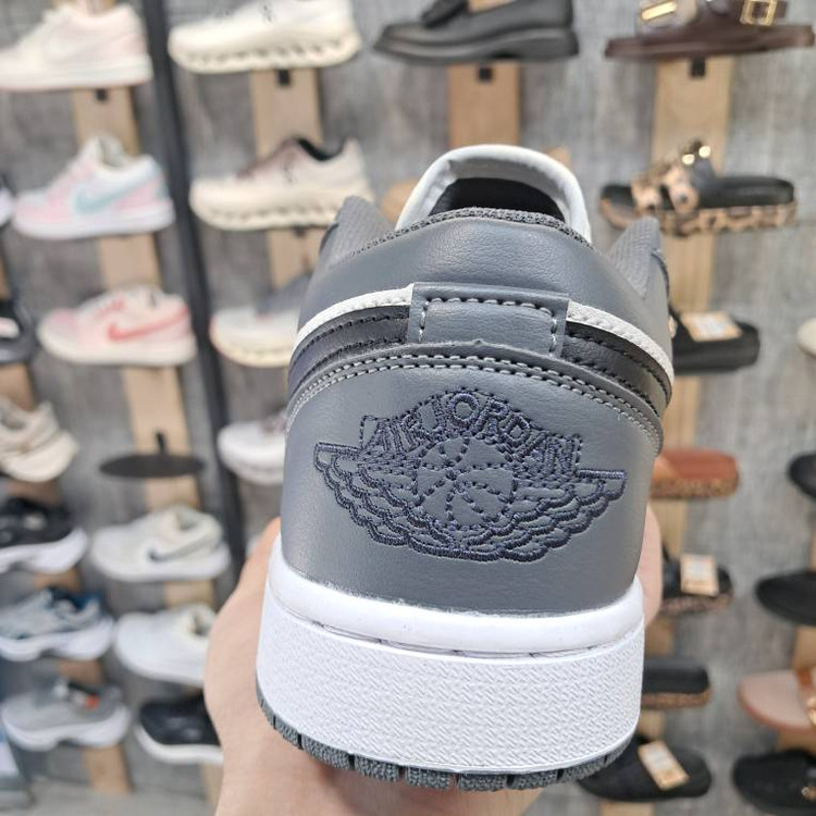 نایک جردن ایر ویتنام کیفیت مستر درجه 1 Nike Air Jordan 1 Low Womens