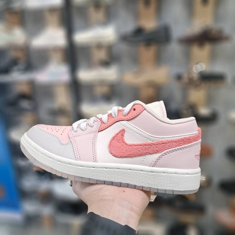 نایک جردن ایر ویتنام کیفیت مستر درجه 1 Nike Air Jordan 1 Low Womens