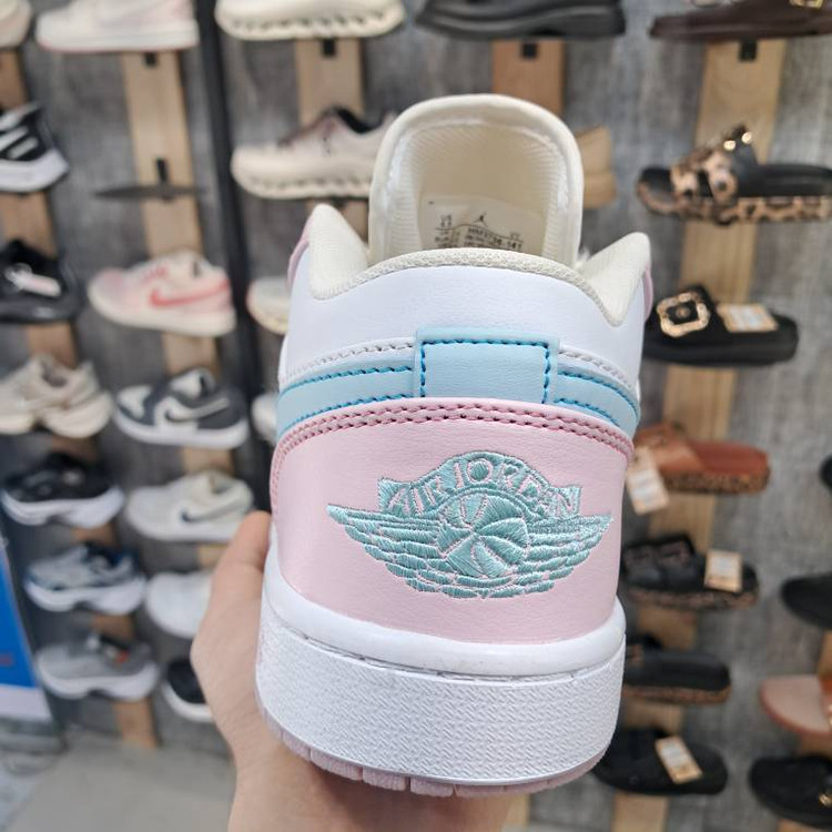 نایک جردن ایر ویتنام کیفیت مستر درجه 1 Nike Air Jordan 1 Low Womens