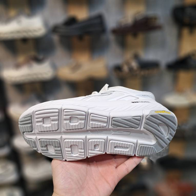 اسکیچرز کیفیت مستر skechers max cushion
