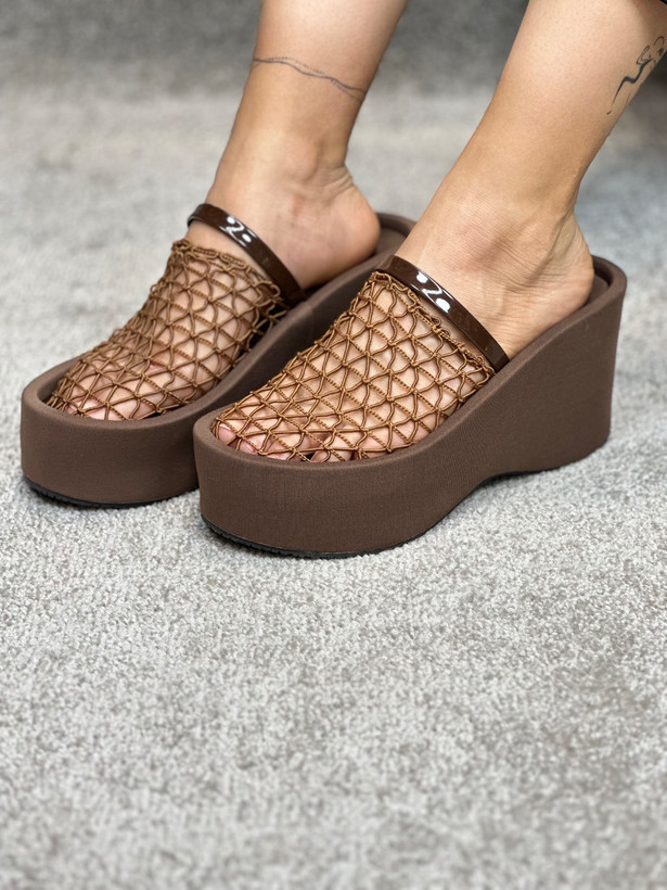 صندل لژدار توری زنانه 9سانت لژ جدید