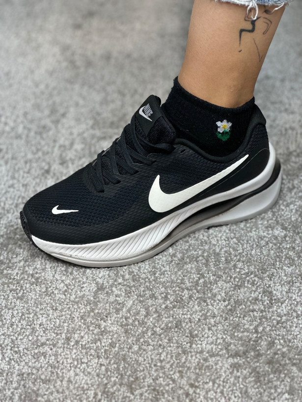 نایک زوم خارجی کیفیت مستر ویتنام NIKE ZOOM X