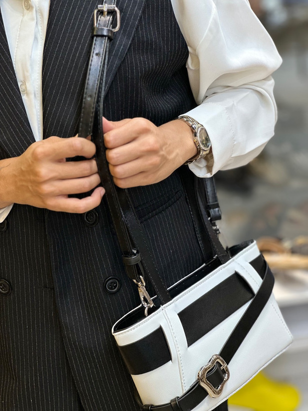 کیف دستی زنانه مدل فیگور کمربندی